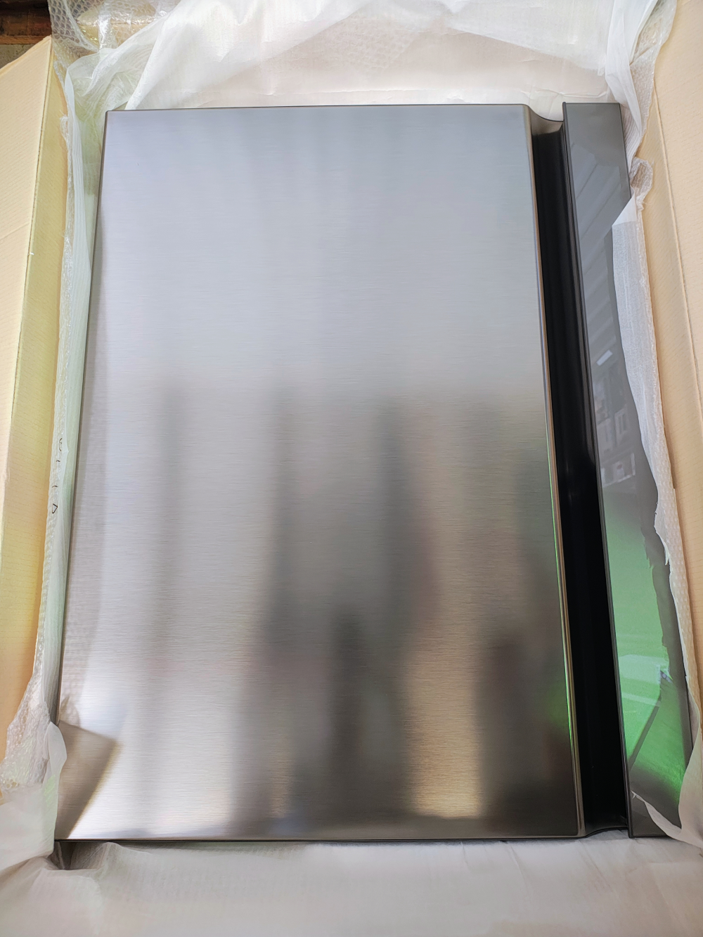 123IMG_20251004_150243118_HDR_AE Hitachi Fridges & Freezers Door-Panel-R-Assy (BSL) - PTR-V610PJ7 003 - Image 1