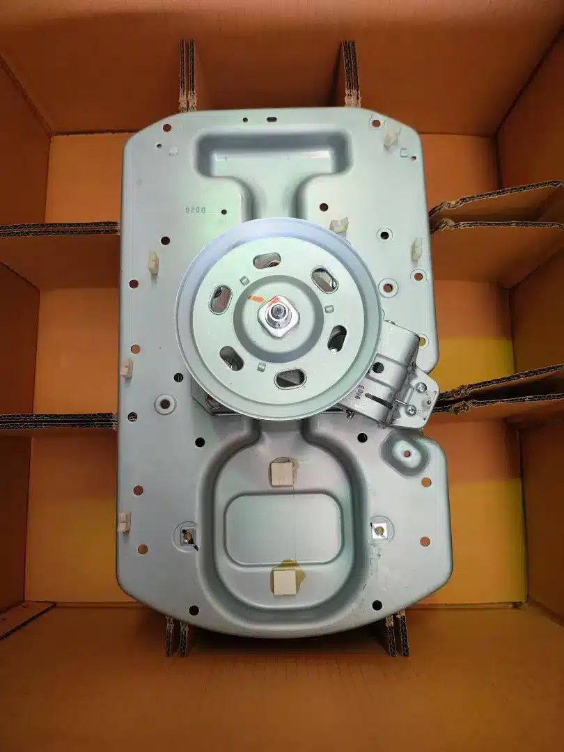 Hitachi-Washing-Machine-Clutch-Assy-640T-–-PTSF-130XTV.webp Hitachi Washing Machine Clutch Ass’y (640T) – PTSF-130XTV - Image 1